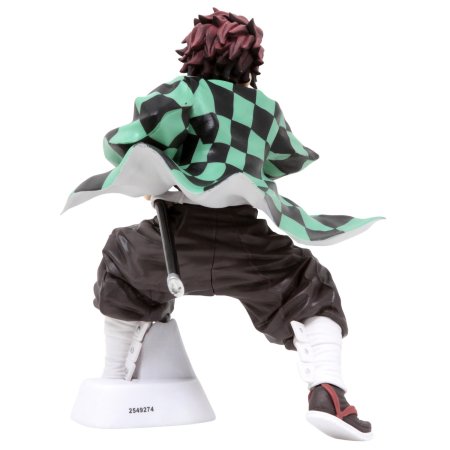 Фигурка Banpresto: Танджиро Камадо (Tanjiro Kamado) Клинок, рассекающий демонов: Кимэцу но Яиба (Demon Slayer: Kimetsu no Yaiba) (0045557249427) 25 см