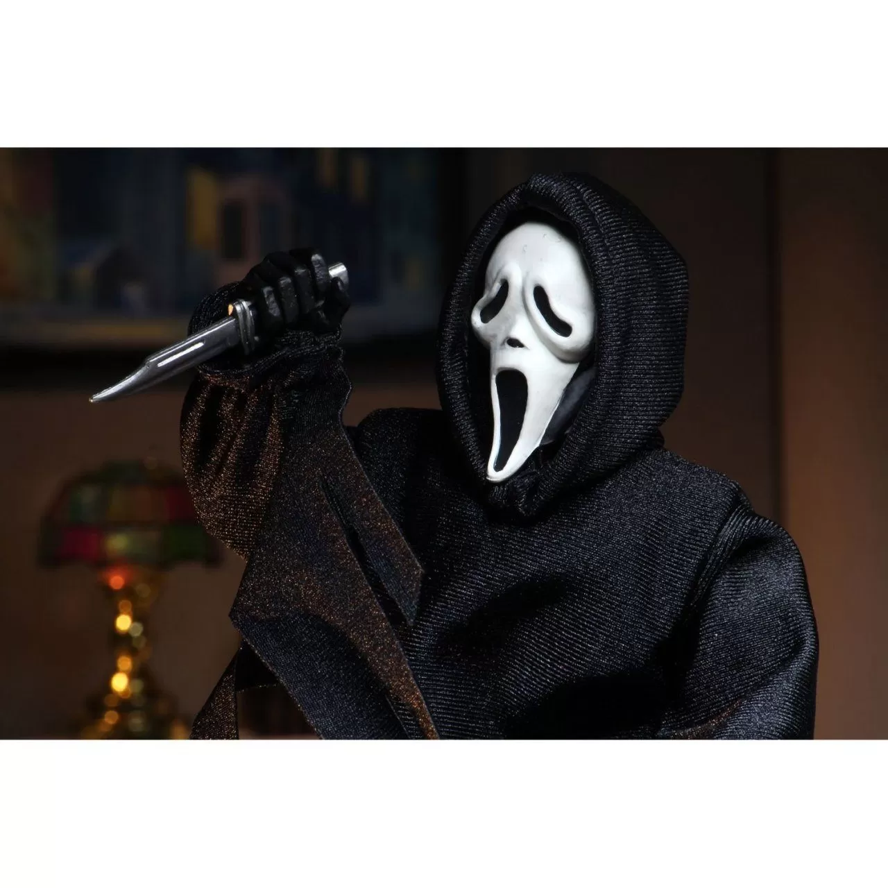 Фигурка NECA: Призрачное лицо (Ghostface) Крик (Scream) (41373) 20 см  купить в Москве по цене 8 820 р в каталоге интернет магазина «NextGame» -  характеристики, сравнение, описание, скидки, доставка