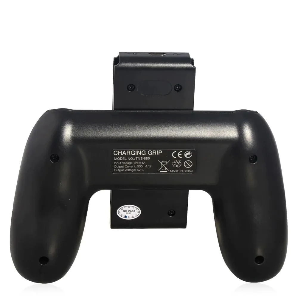 Подзаряжающий держатель для контроллеров Joy-Con Charging Grip DOBE  (TNS-880) (Switch) купить в Москве по цене 1 960 р в каталоге интернет  магазина «NextGame» - характеристики, сравнение, описание, скидки, доставка