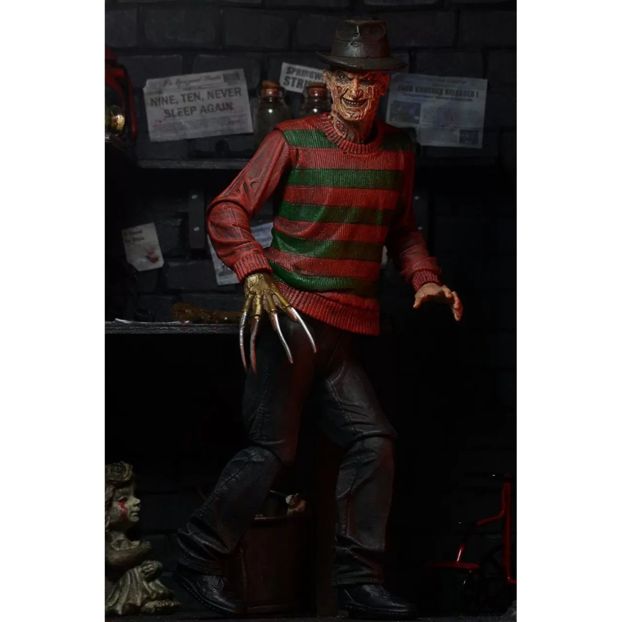 Фигурка NECA: Кошмар на улице Вязов (Nightmare on Elm Street) Фредди Крюгер  (Ultimate Freddy Krueger) (39759) 17 см купить в Москве по цене 4 770 р в  каталоге интернет магазина «NextGame» -