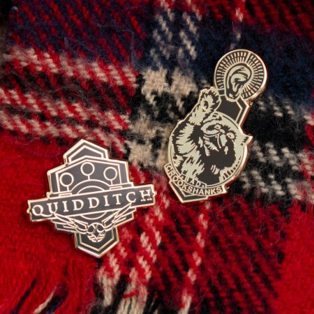    Pin Kings:    (Quidditch and Crookshanks)   (Harry Potter) 1.2 (2 )